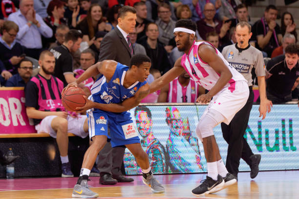 管理层或合 管理层或合