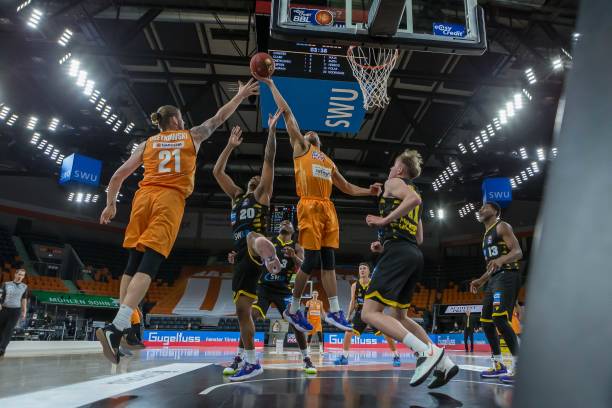 未来几个月 未来几个月